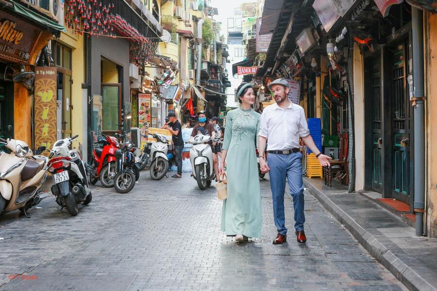 Hanoi Old Quarter guide: Itineraries, budgets, and survival tips